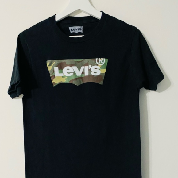 Black T-Shirt by LEVIS - Picture 5 of 6